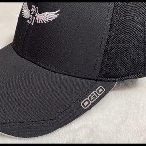 Isaiah 40:31 Eagles wings black running hat Ogio